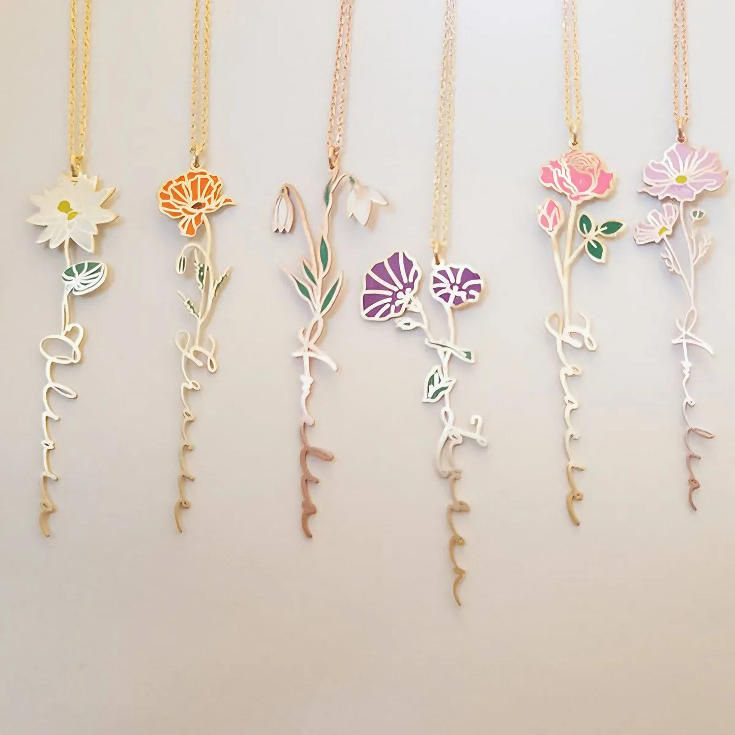 Personalized Floral Name Plate Necklace Jewelry. unclo